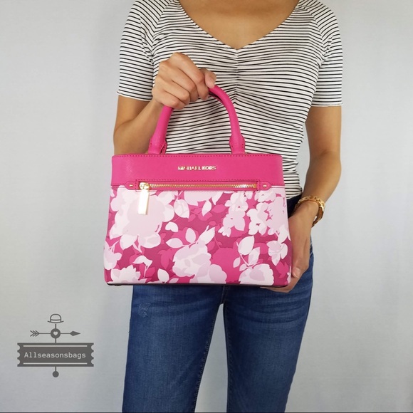 Michael Kors Handbags - Michael Kors Xs Satchel Hailee Granita Pink Floral